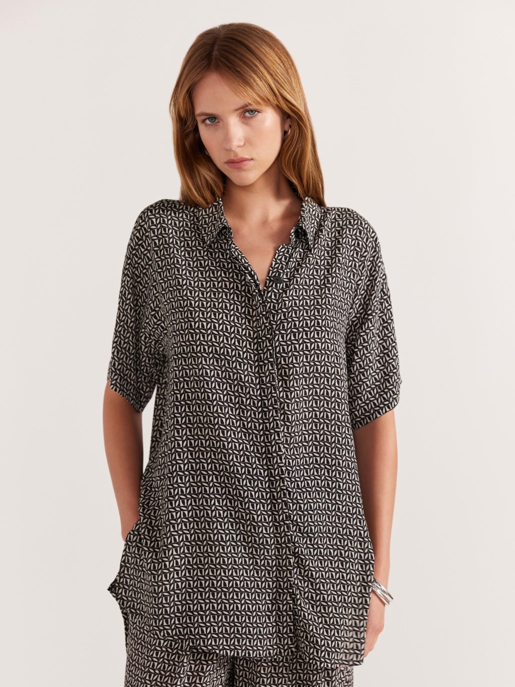 Della Resort Shirt