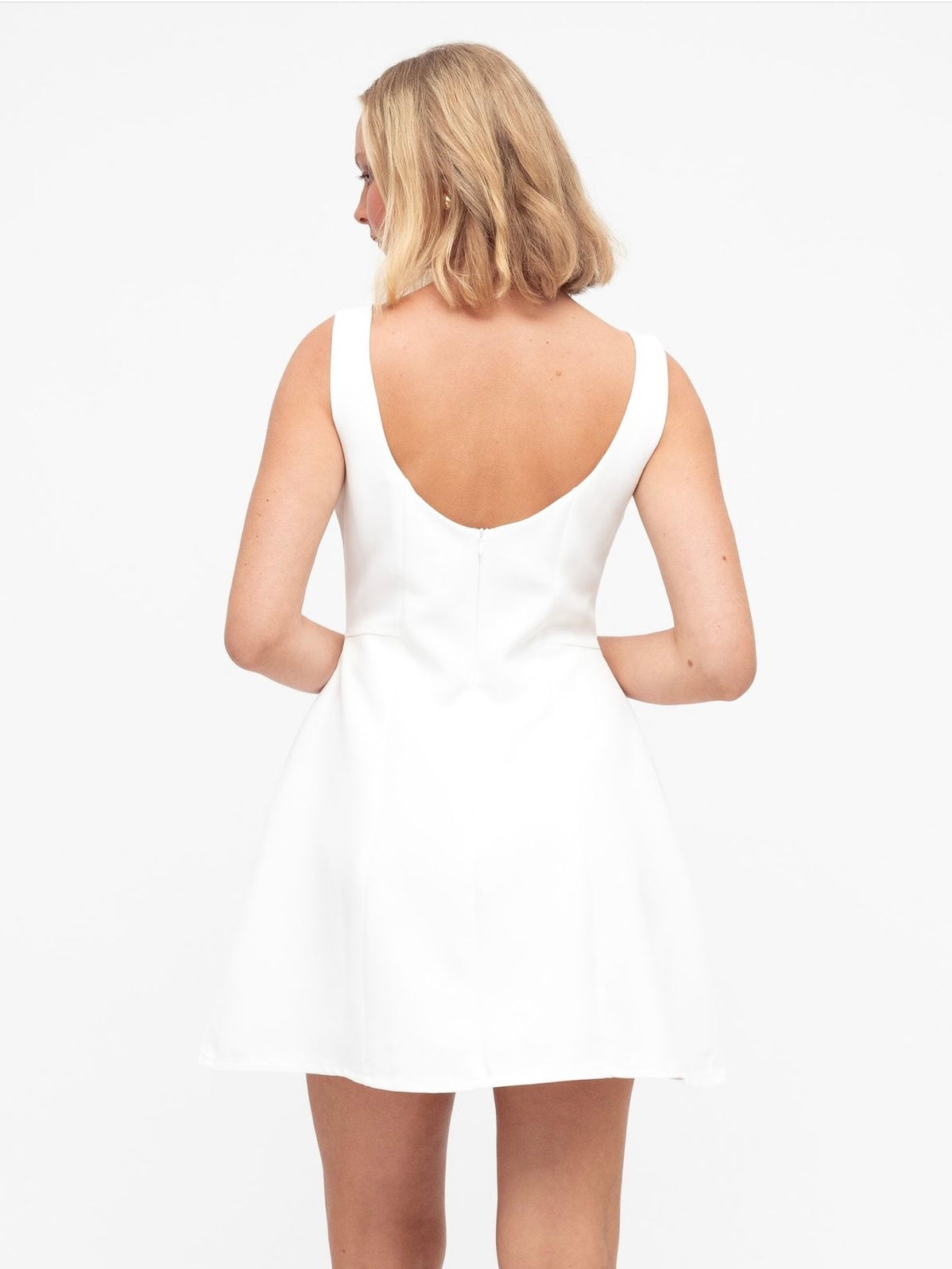 Alara Dress White