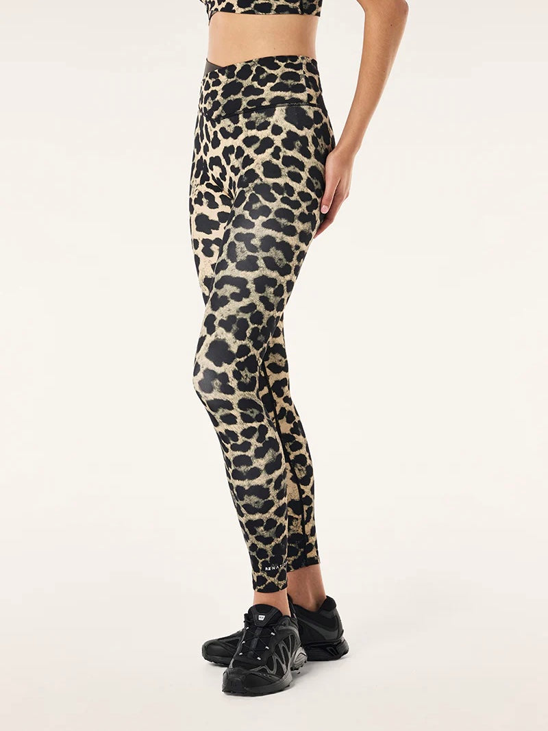 Wander Full Length Legging