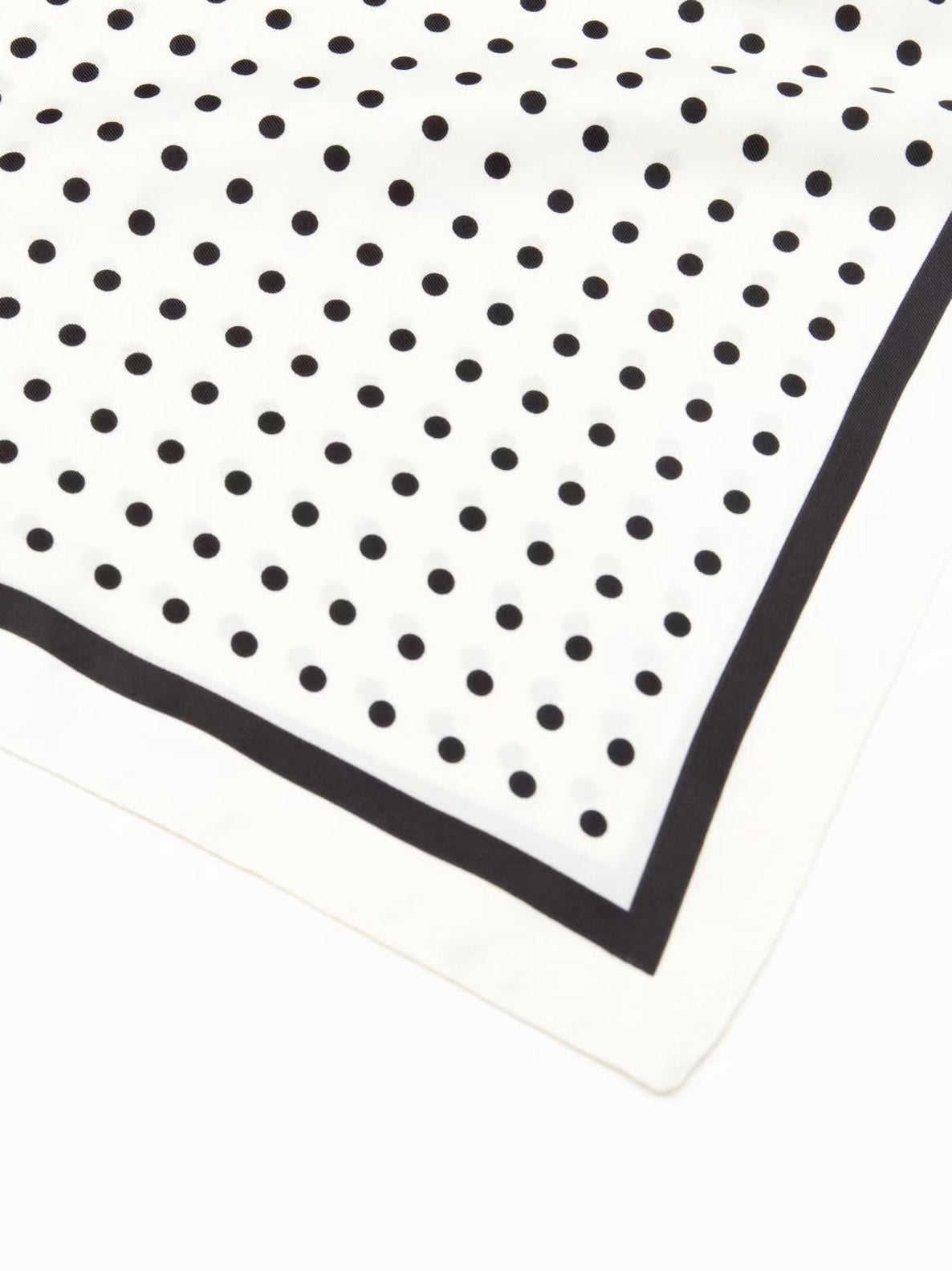Nora Scarf - Black / White