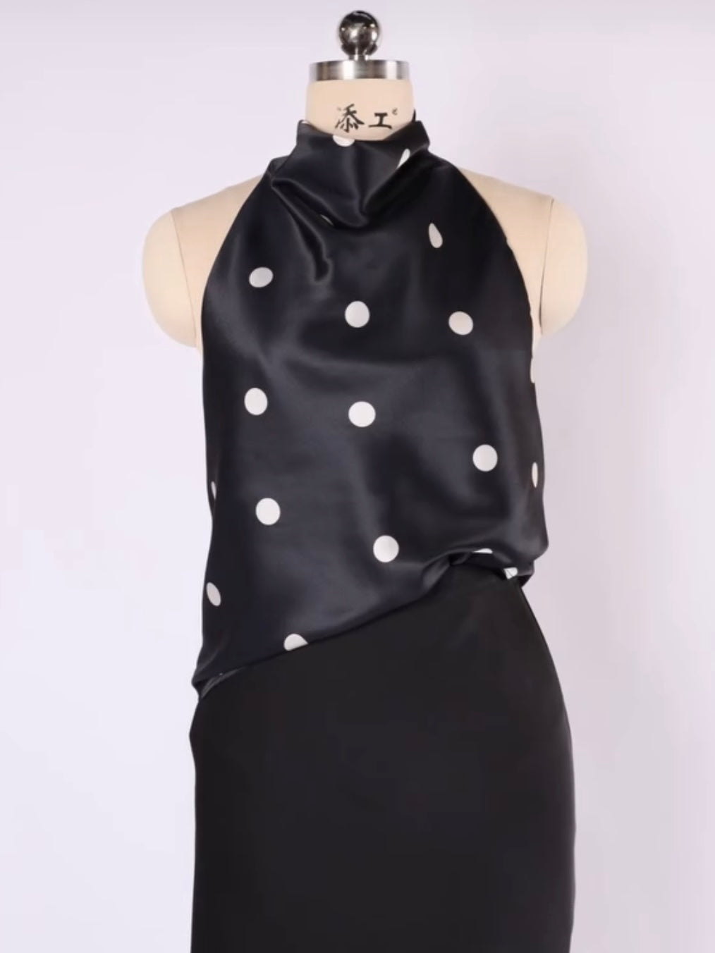 Elki Top - Black / Ivory Spot