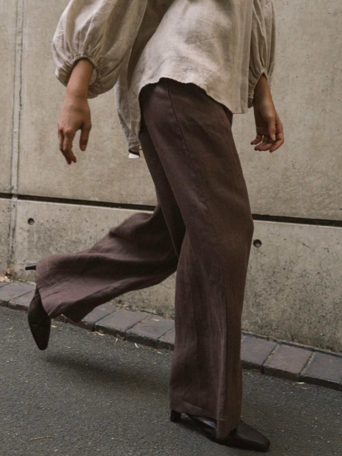 Alia Pant - Chocolate