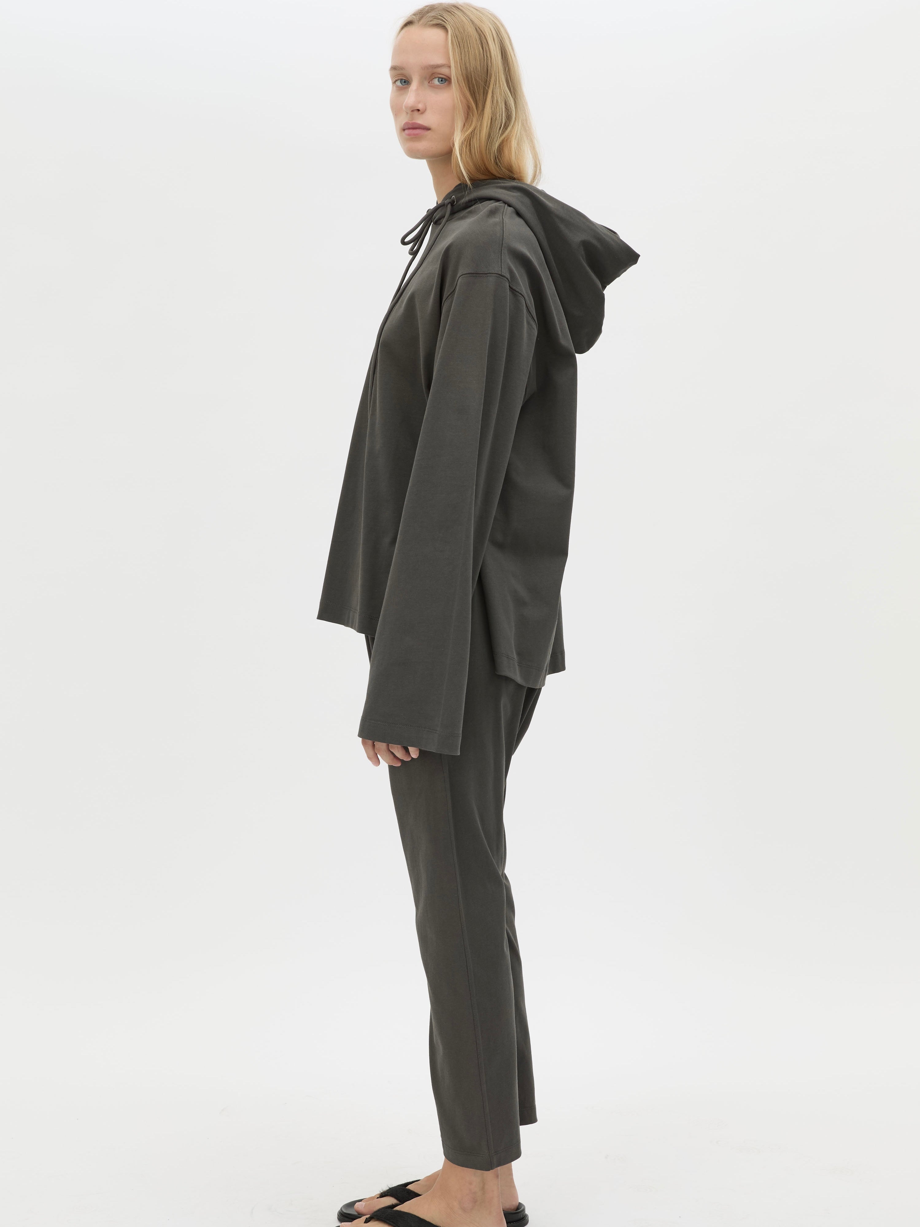 Studio Track Pant - Coal