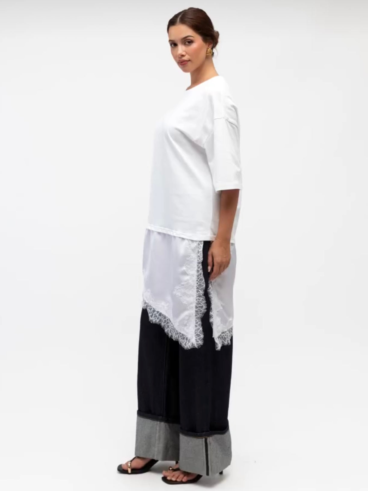 Kruz Lace Hem Tee - White