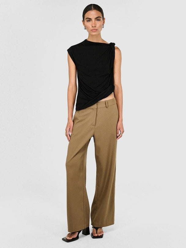 Eva Twist Top
