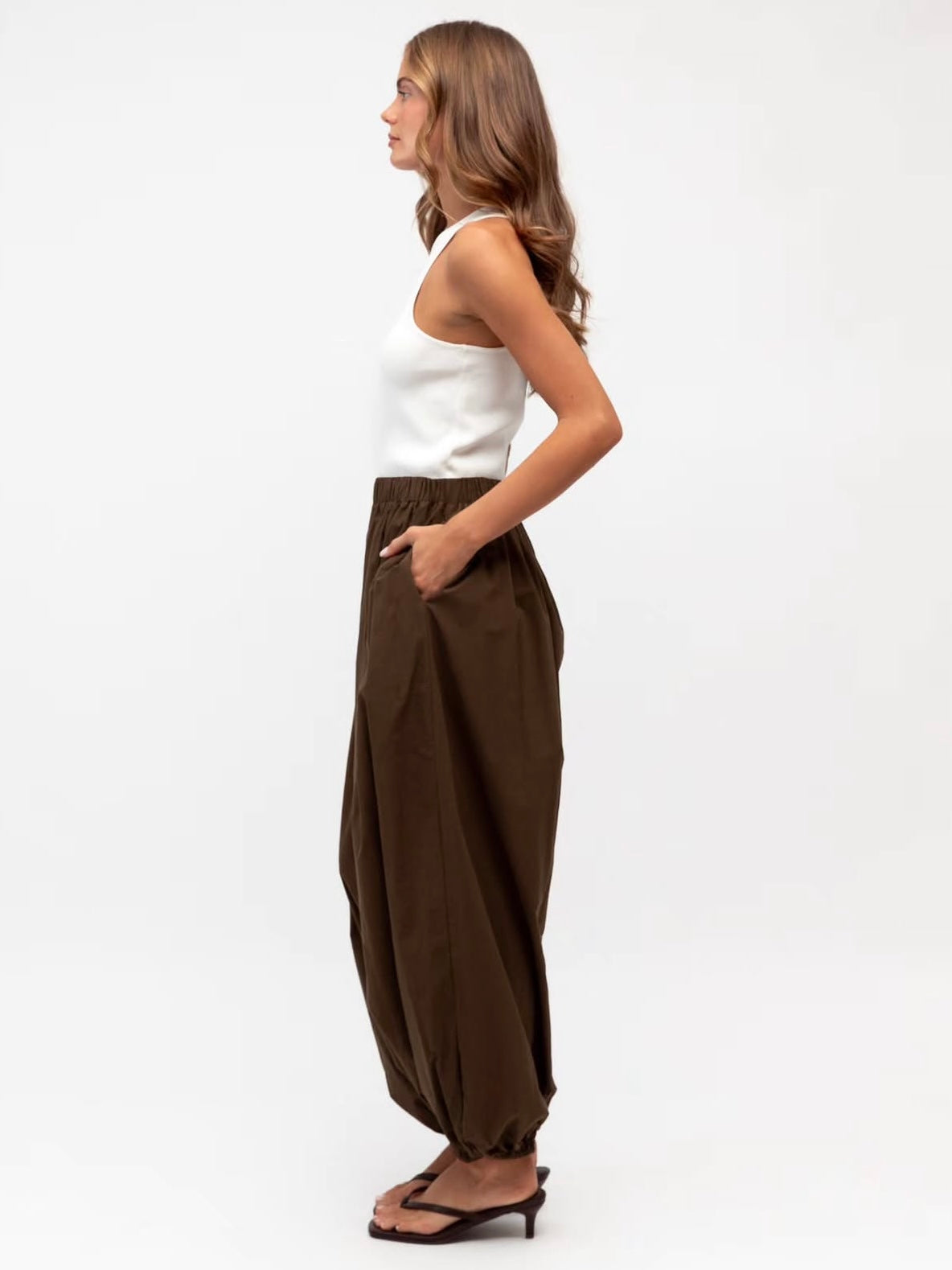 Aria Balloon Pant - Chocolate