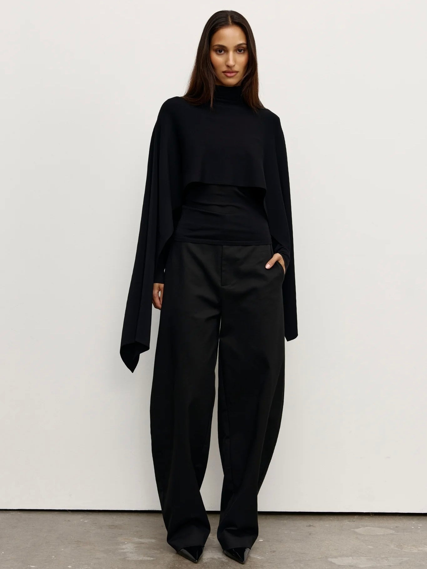 Sorella Poncho - Black