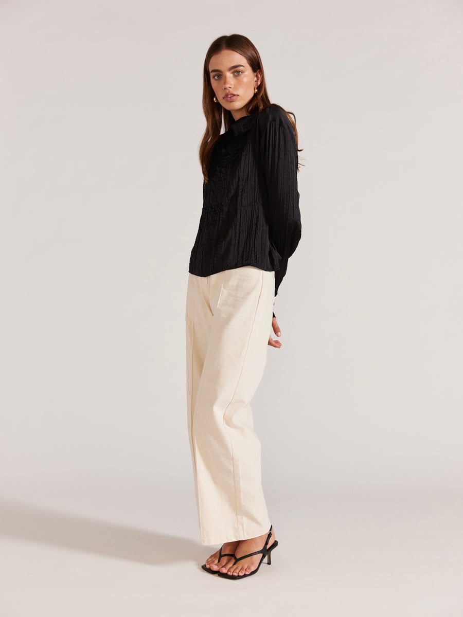 Roma Top Black