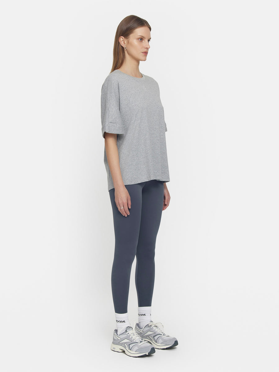 Deveraux Tee