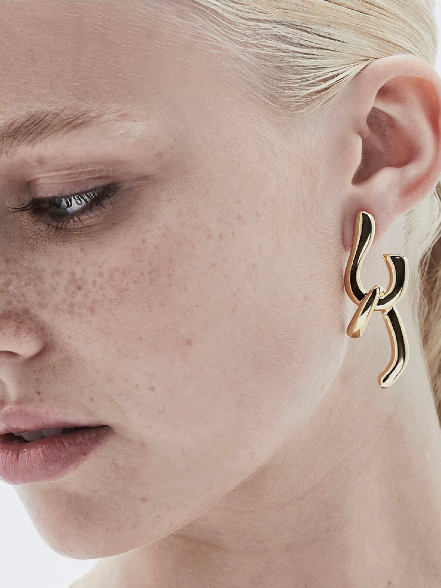 Zoe Earrings Gold