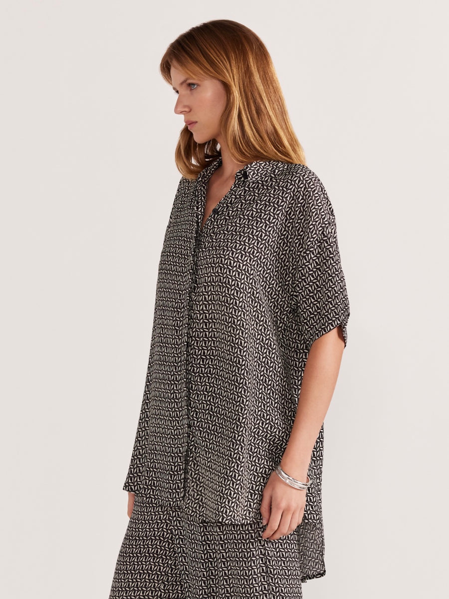 Della Resort Shirt