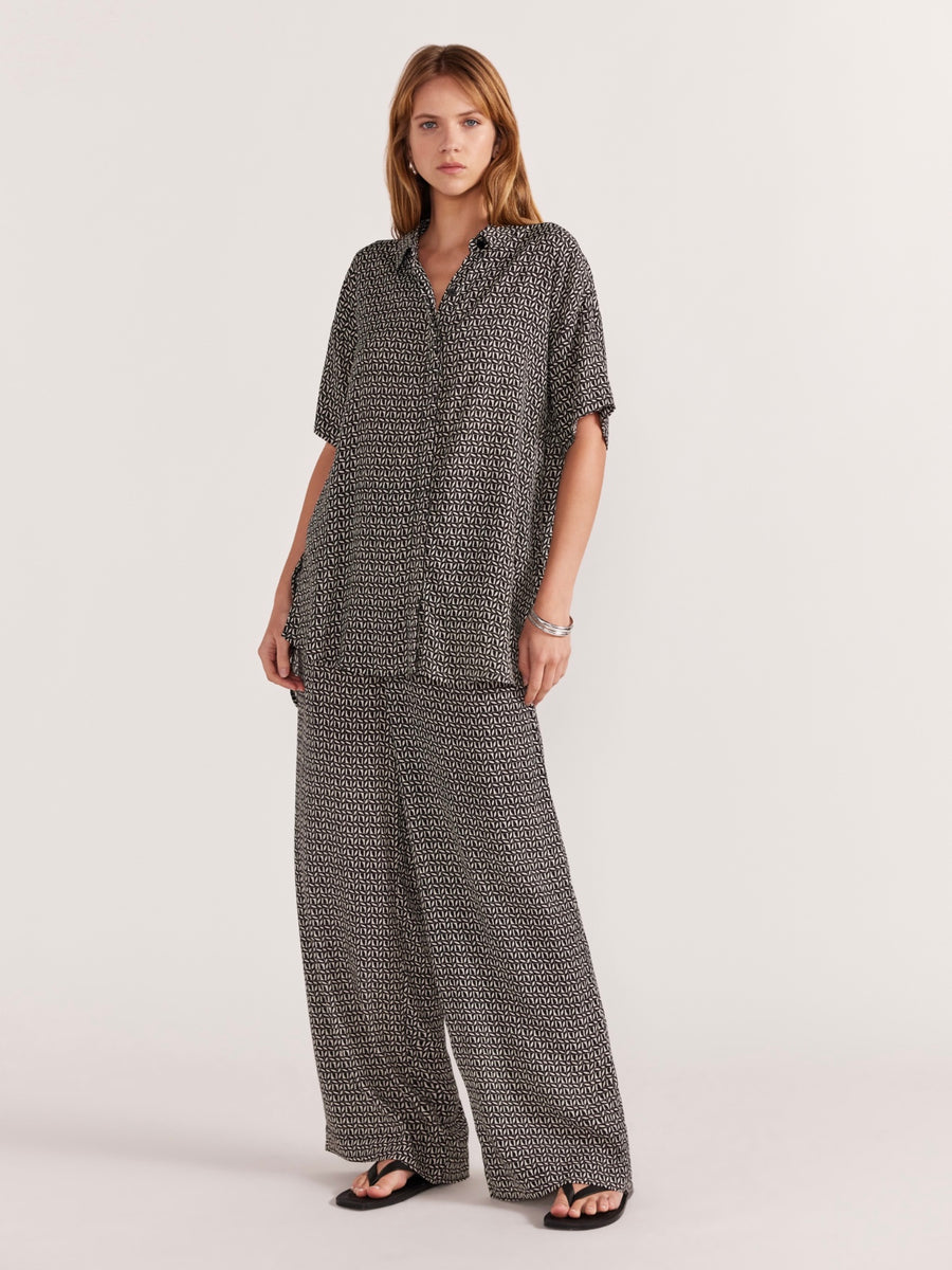 Della Resort Shirt