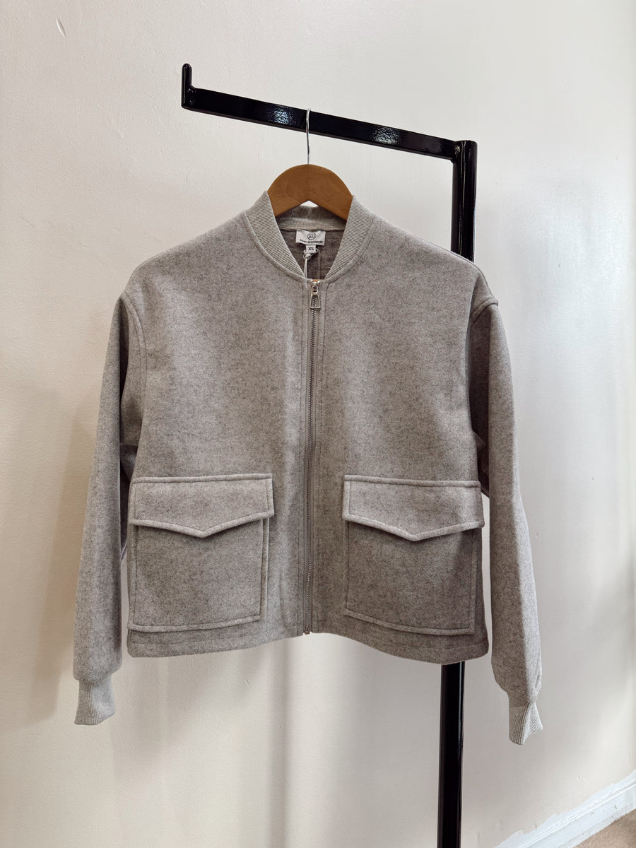 Clara Bomber