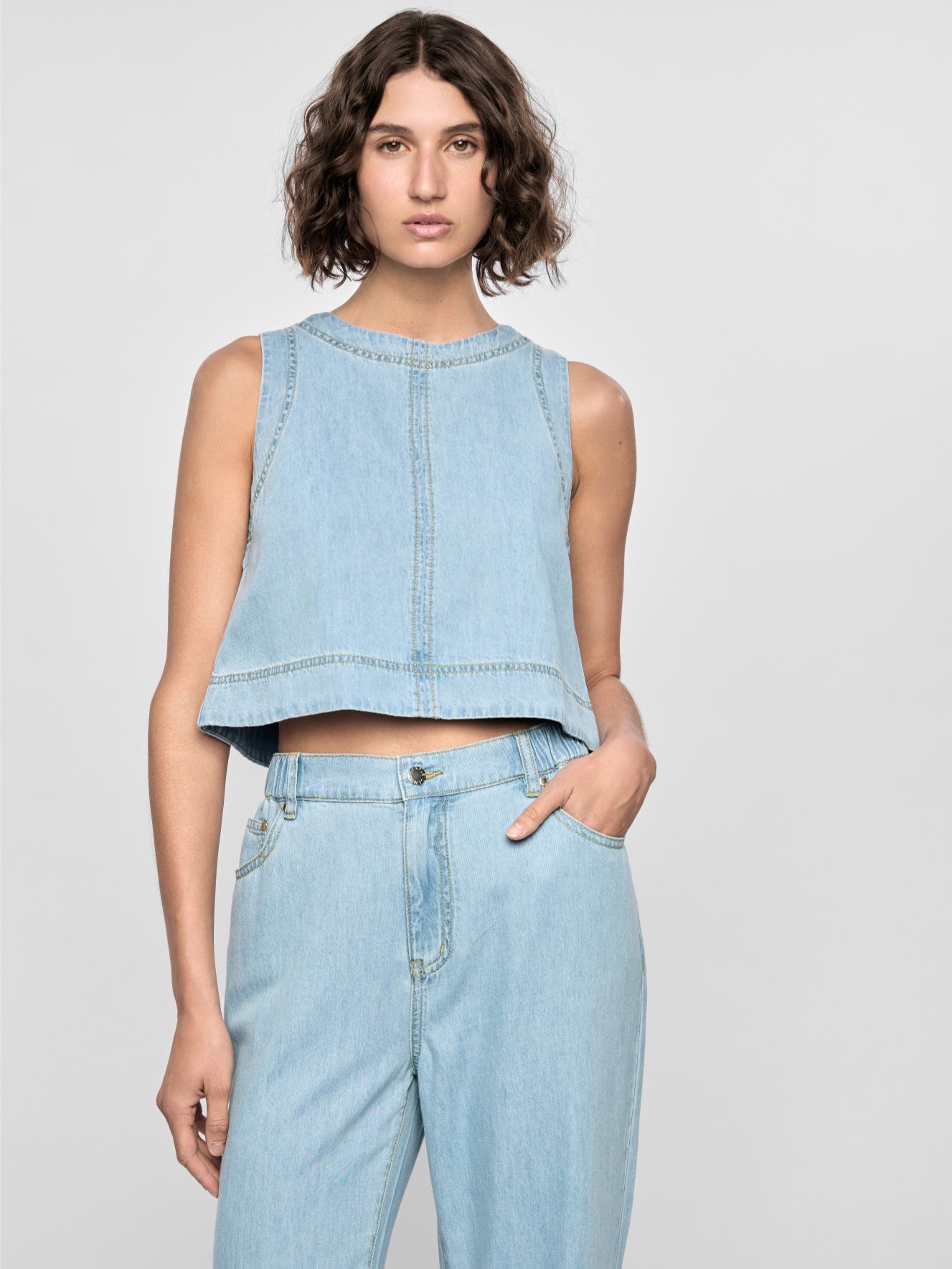 Amelia Chambray Top - Blue