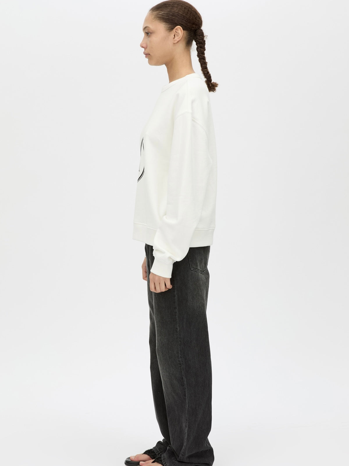 Bonnie Lge Graphic Sweater - White