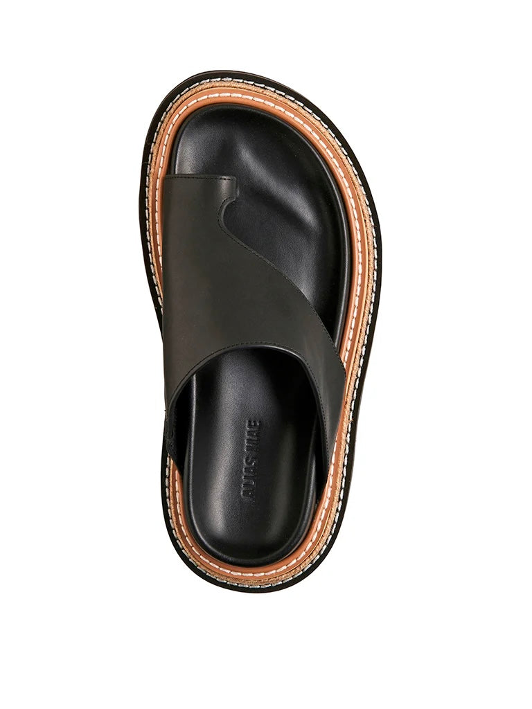 Venetia - Black Leather