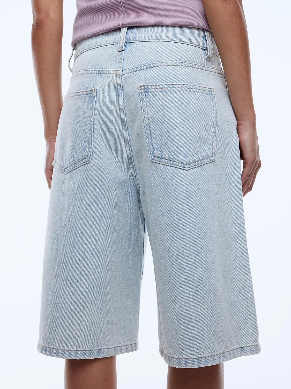 Gracie Bermuda Short - Light Wash