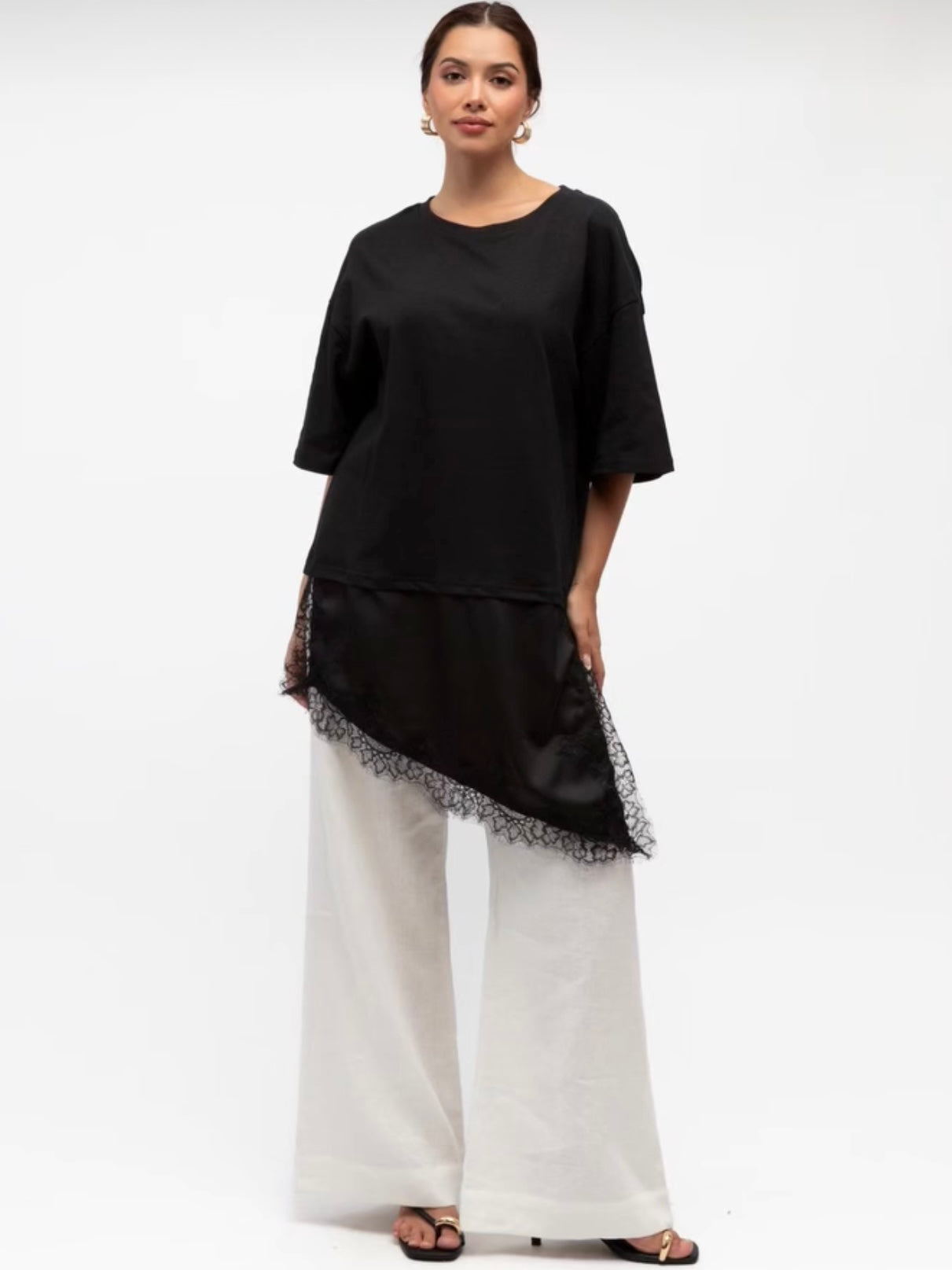 Kruz Lace Hem Tee - Black