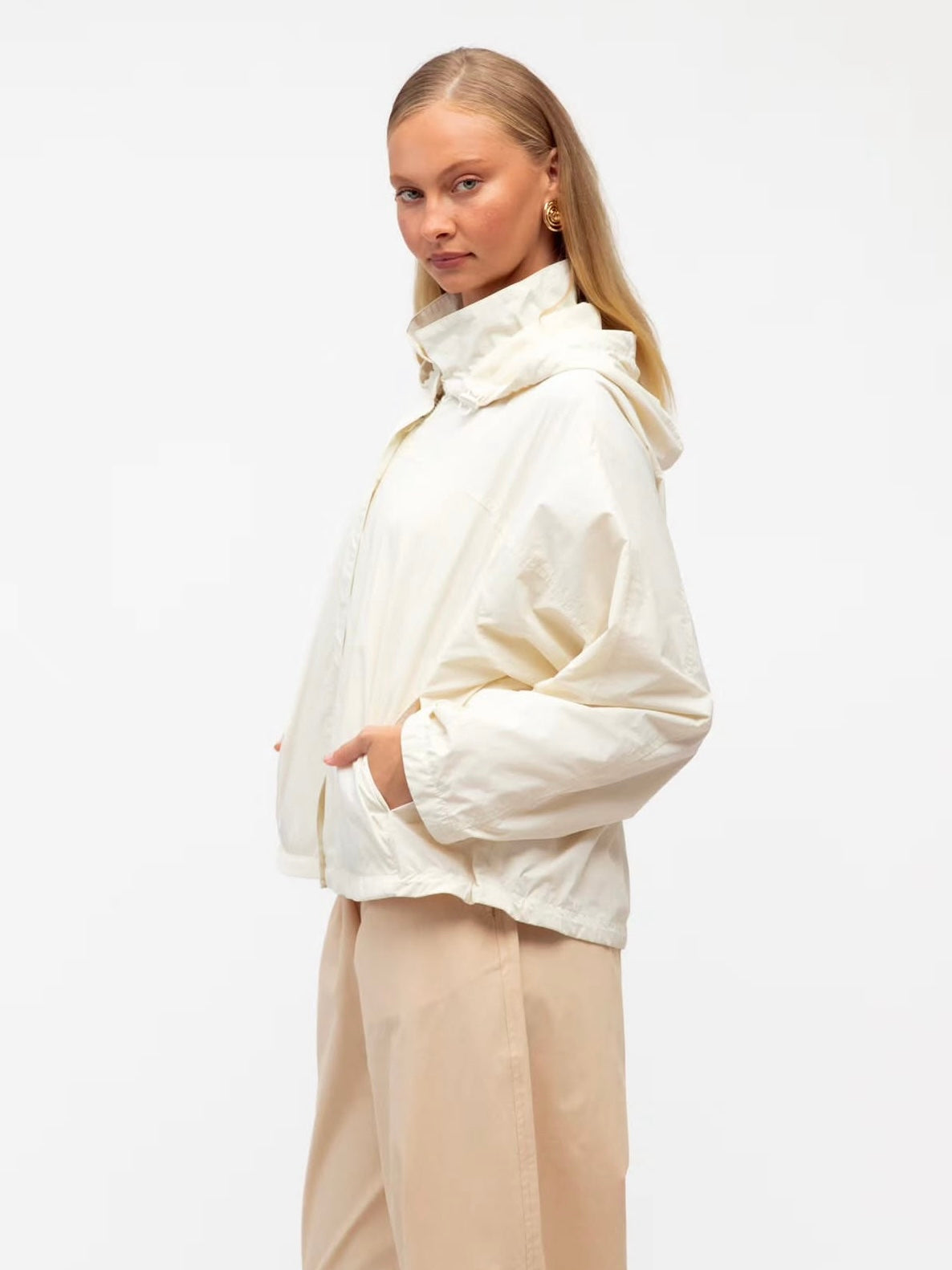 London Wind Breaker - Cream