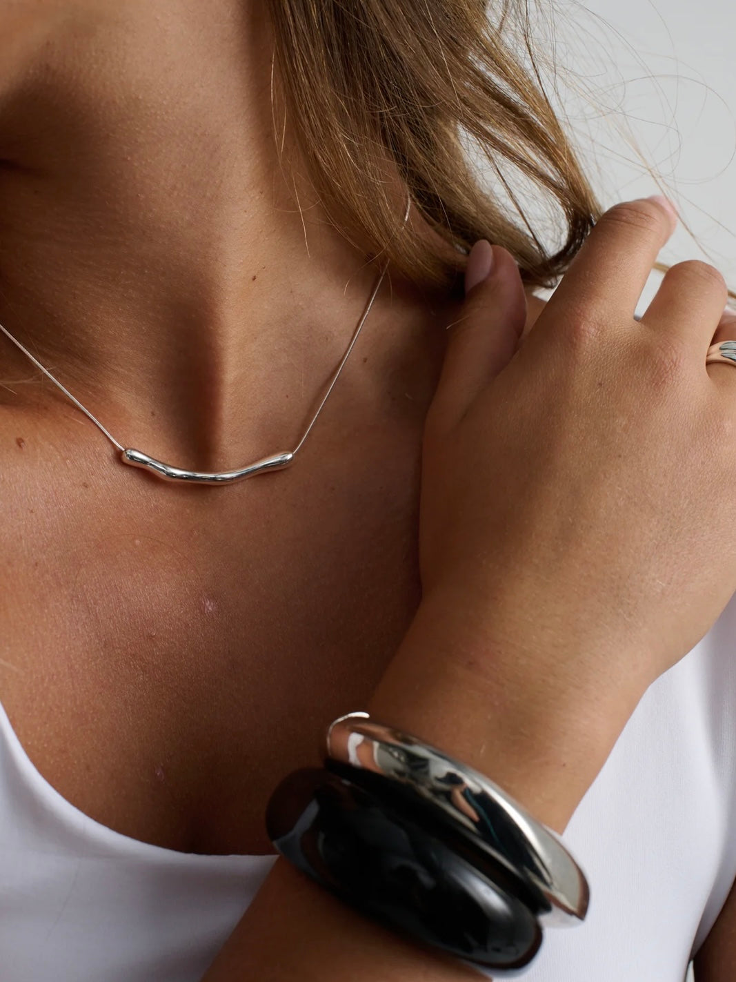 Roz Necklace