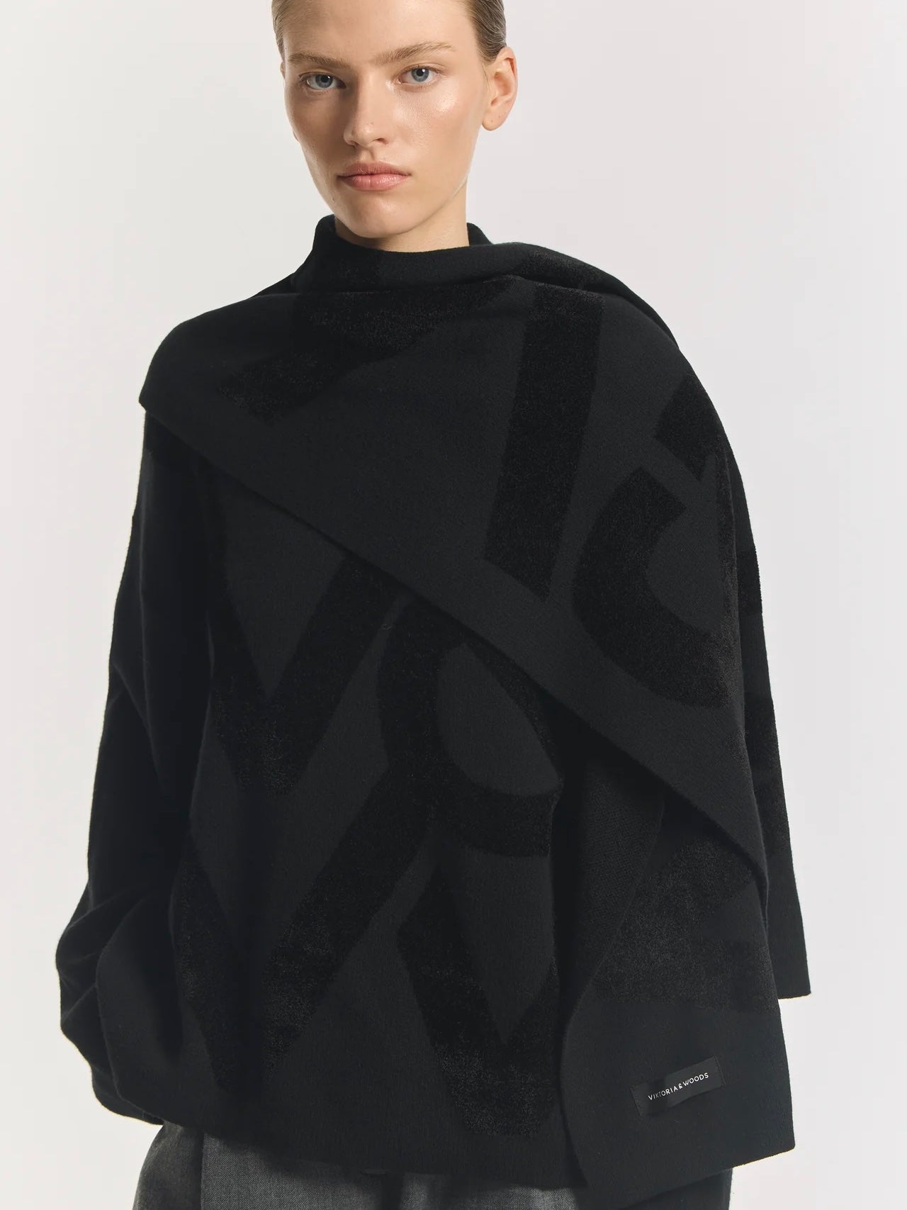 Quest Scarf