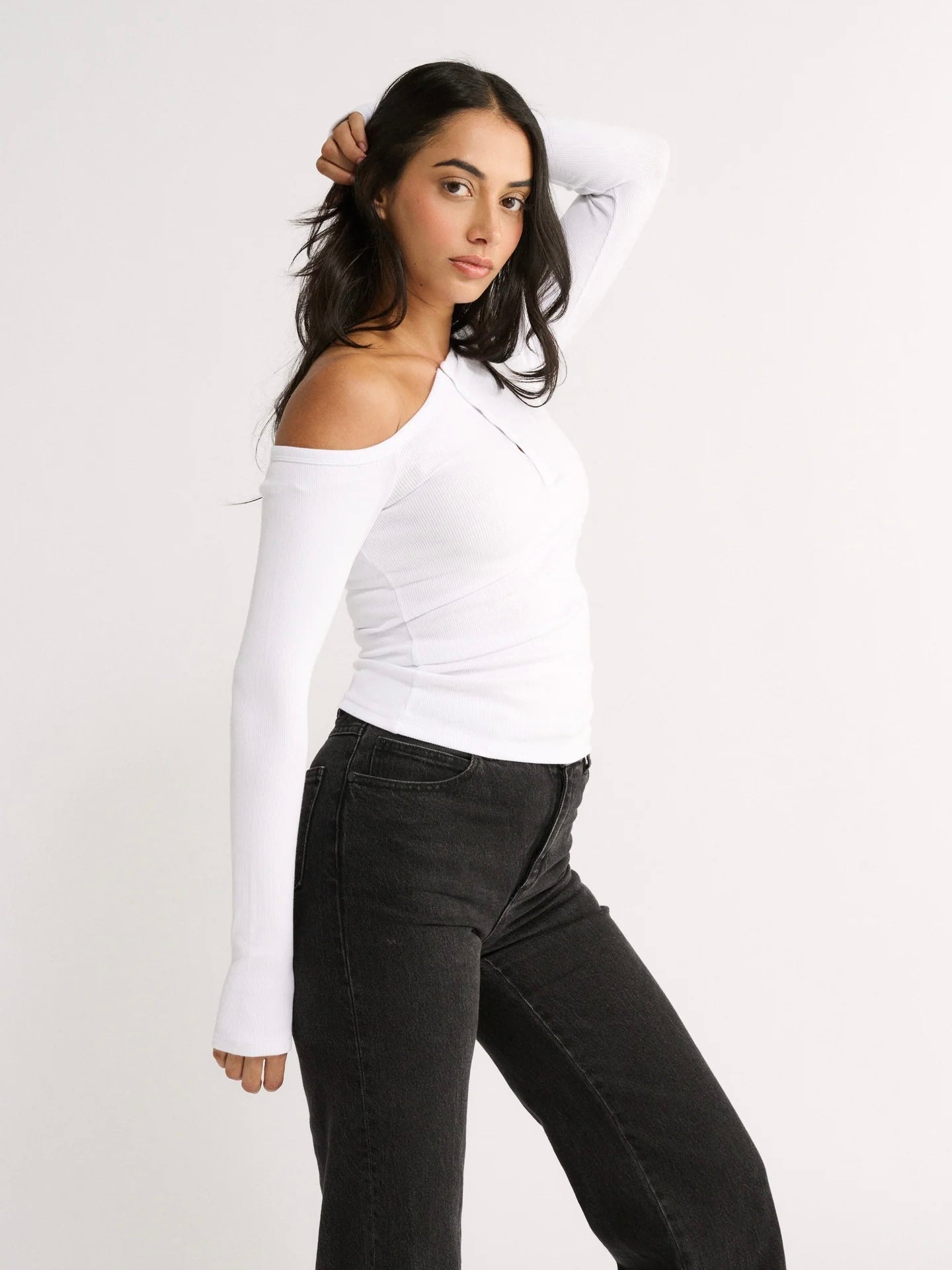 Cobie Off Shoulder Top - White