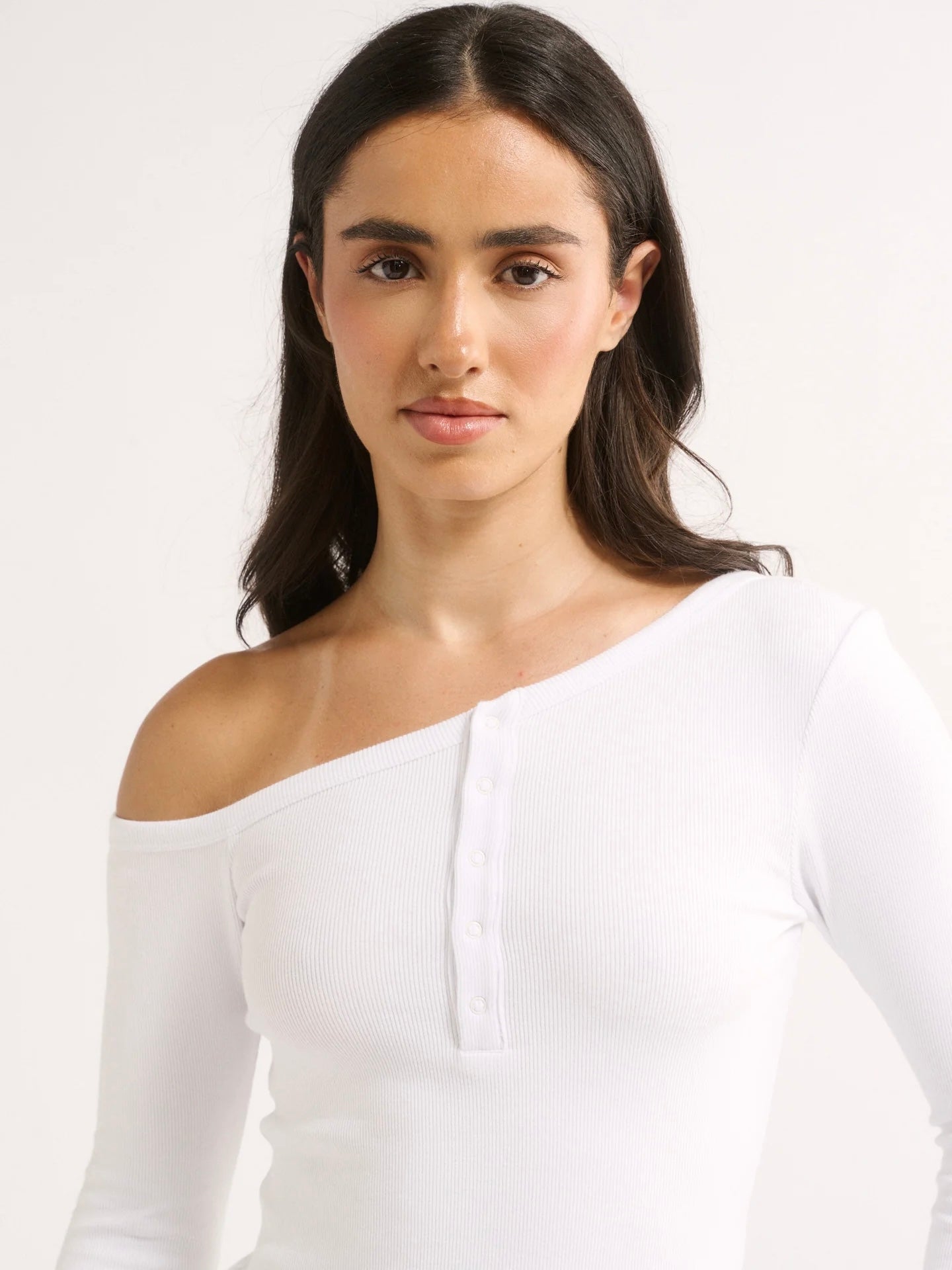 Cobie Off Shoulder Top - White
