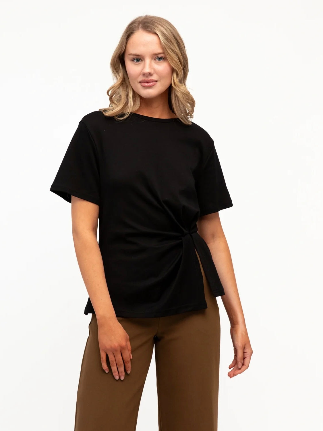 Samira Tee - Black