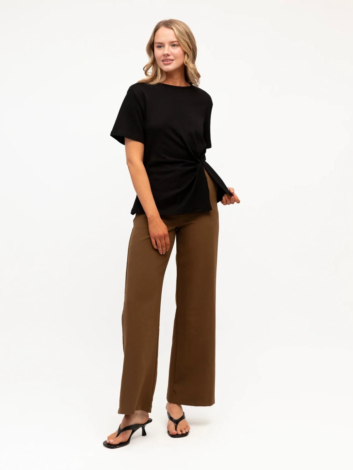 Samira Tee - Black